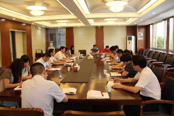 纺织集团领导班子到化肥开元网页版集体调研