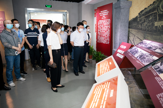 开元网页版集团纪委组织赴王荷波纪念馆开展党风廉政教育1_副本.jpg